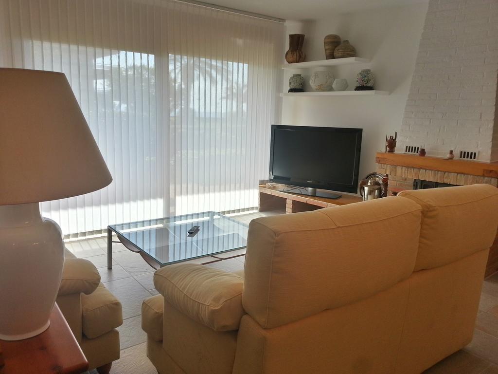Apartaments Maritim Torre Valentina サン・アントニオ・デ・カランジャ 部屋 写真